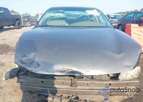 2000 Pontiac Grand Prix Se z USA, uszkodzony, nr VIN 1G2WJ52K8YF115719